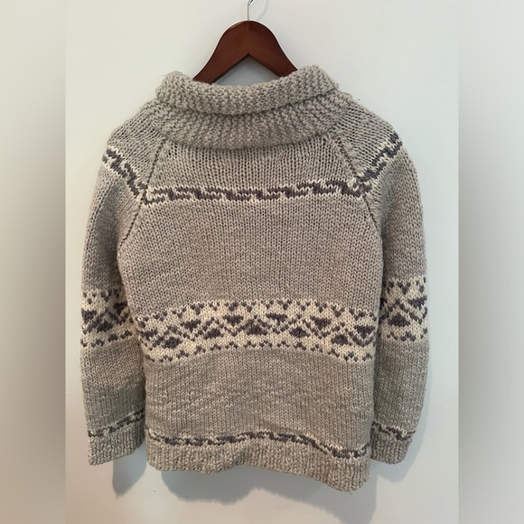 Golden goose sweater size M/L - Picture 2 of 4